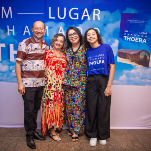 Lançamento do Livro “Um lugar chamado Thoera”