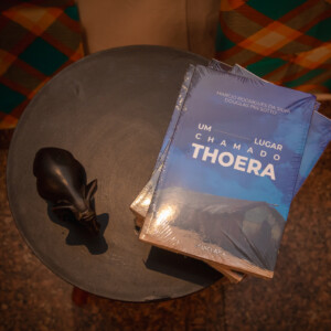 Lançamento do Livro “Um lugar chamado Thoera”