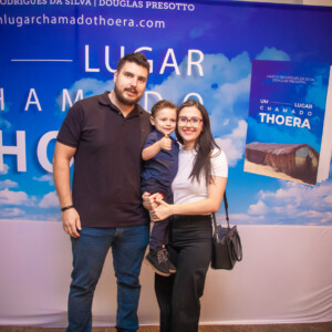 Lançamento do Livro “Um lugar chamado Thoera”