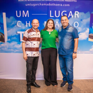 Lançamento do Livro “Um lugar chamado Thoera”