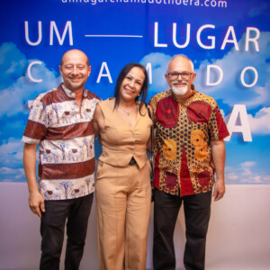 Lançamento do Livro “Um lugar chamado Thoera”