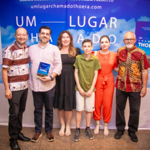 Lançamento do Livro “Um lugar chamado Thoera”