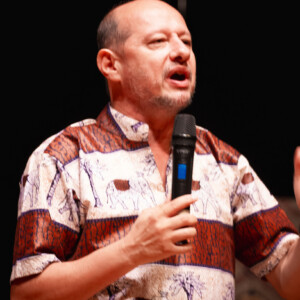 Lançamento do Livro “Um lugar chamado Thoera”