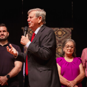 Lançamento do Livro “Um lugar chamado Thoera”