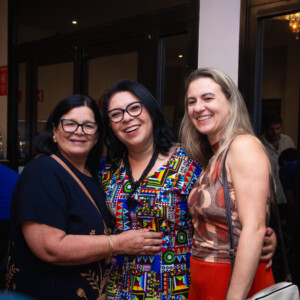 Lançamento do Livro “Um lugar chamado Thoera”