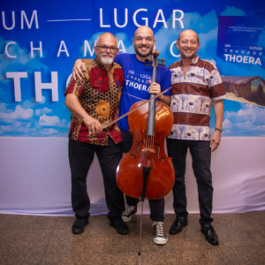 Lançamento do Livro “Um lugar chamado Thoera”