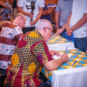 Lançamento do Livro “Um lugar chamado Thoera”