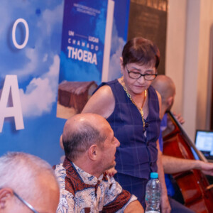 Lançamento do Livro “Um lugar chamado Thoera”